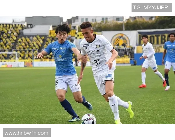 山形山神与德岛漩涡的激烈对决揭示足球战术的魅力与智慧