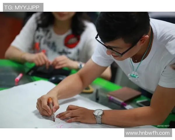 杭州足球队边路渗透战术解析与实战应用探讨MBA